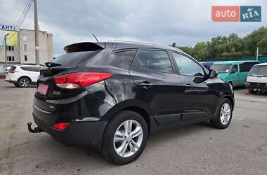 Внедорожник / Кроссовер Hyundai ix35 2011 в 