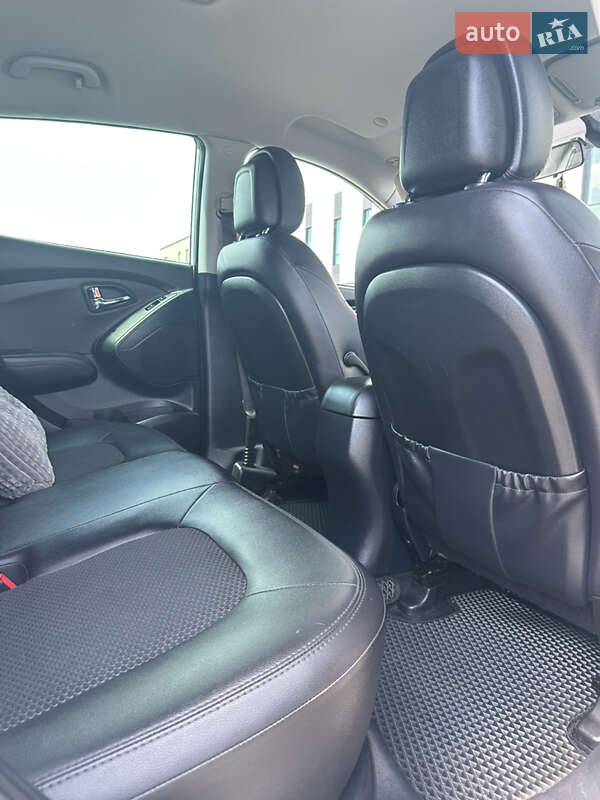 Внедорожник / Кроссовер Hyundai ix35 2013 в Хмельницком