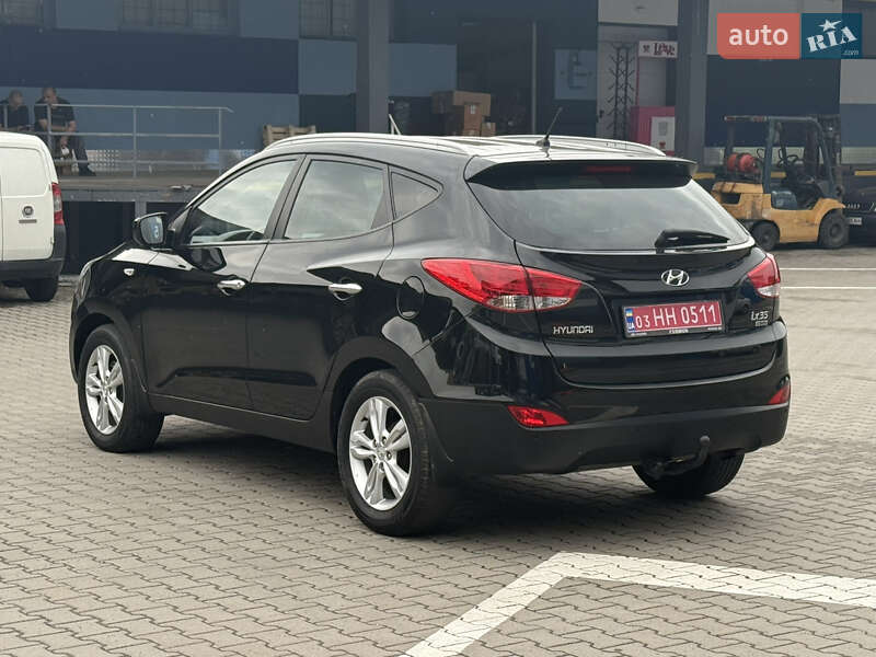 Внедорожник / Кроссовер Hyundai ix35 2013 в Ровно