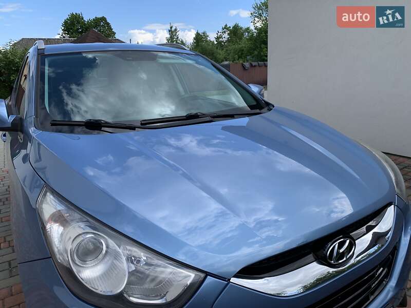Внедорожник / Кроссовер Hyundai ix35 2012 в Ивано-Франковске