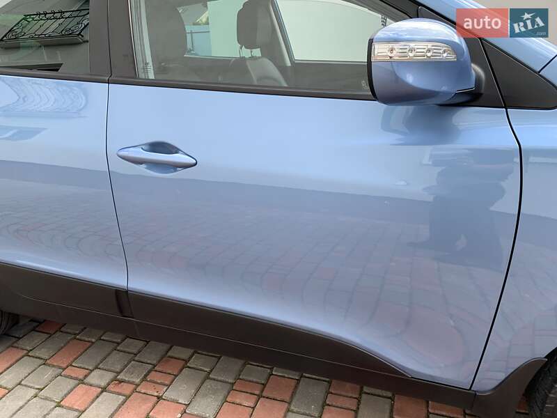 Внедорожник / Кроссовер Hyundai ix35 2012 в Ивано-Франковске