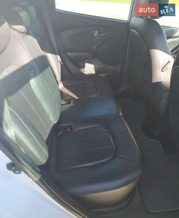 Позашляховик / Кросовер Hyundai ix35 2011 в Городку