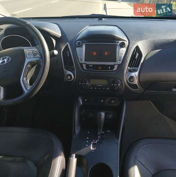 Позашляховик / Кросовер Hyundai ix35 2011 в Городку