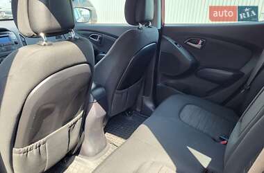 Позашляховик / Кросовер Hyundai ix35 2013 в 