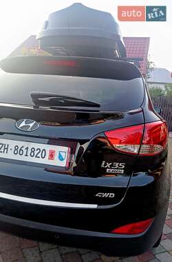 Внедорожник / Кроссовер Hyundai ix35 2013 в 