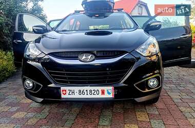 Внедорожник / Кроссовер Hyundai ix35 2013 в 
