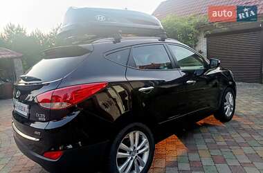 Внедорожник / Кроссовер Hyundai ix35 2013 в 