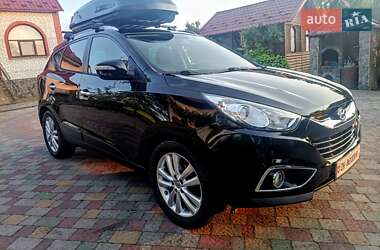 Внедорожник / Кроссовер Hyundai ix35 2013 в 