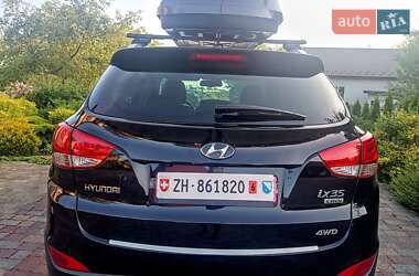 Внедорожник / Кроссовер Hyundai ix35 2013 в 