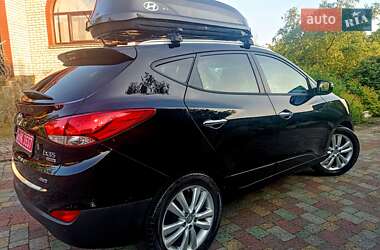 Внедорожник / Кроссовер Hyundai ix35 2013 в 