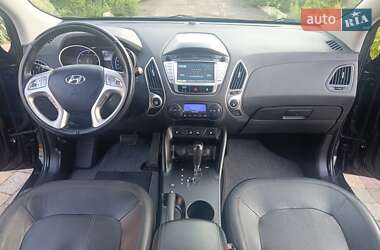 Внедорожник / Кроссовер Hyundai ix35 2013 в 