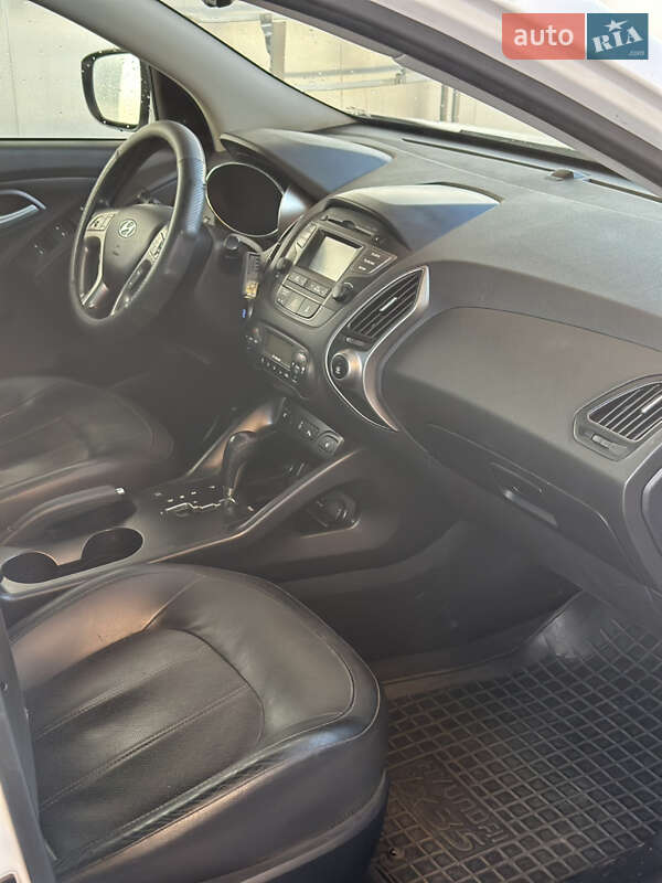 Позашляховик / Кросовер Hyundai ix35 2014 в Одесі