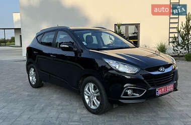Позашляховик / Кросовер Hyundai ix35 2010 в Луцьку