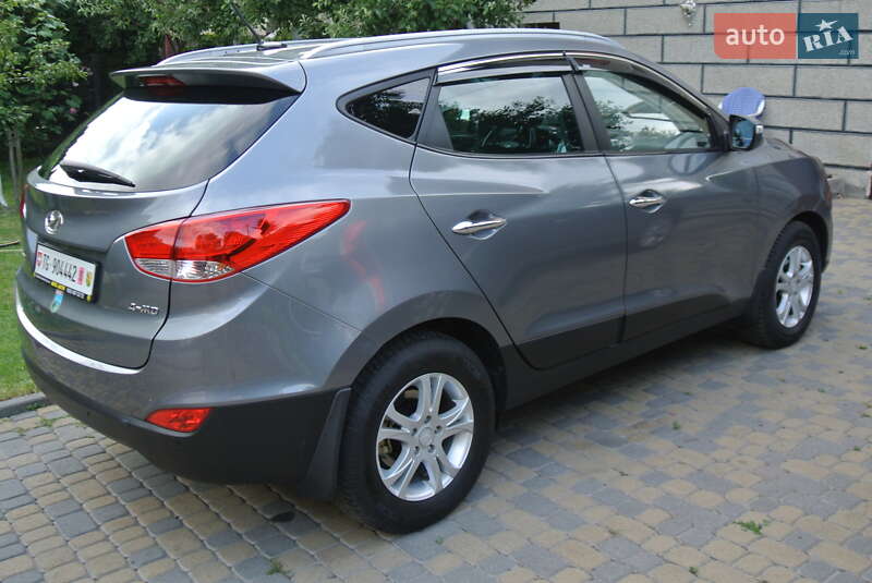 Позашляховик / Кросовер Hyundai ix35 2013 в Луцьку