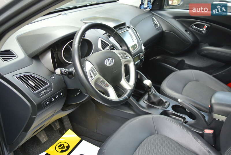 Позашляховик / Кросовер Hyundai ix35 2013 в Луцьку