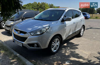 Позашляховик / Кросовер Hyundai ix35 2011 в Одесі