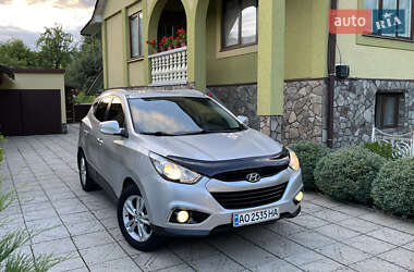 Позашляховик / Кросовер Hyundai ix35 2010 в Тячеві