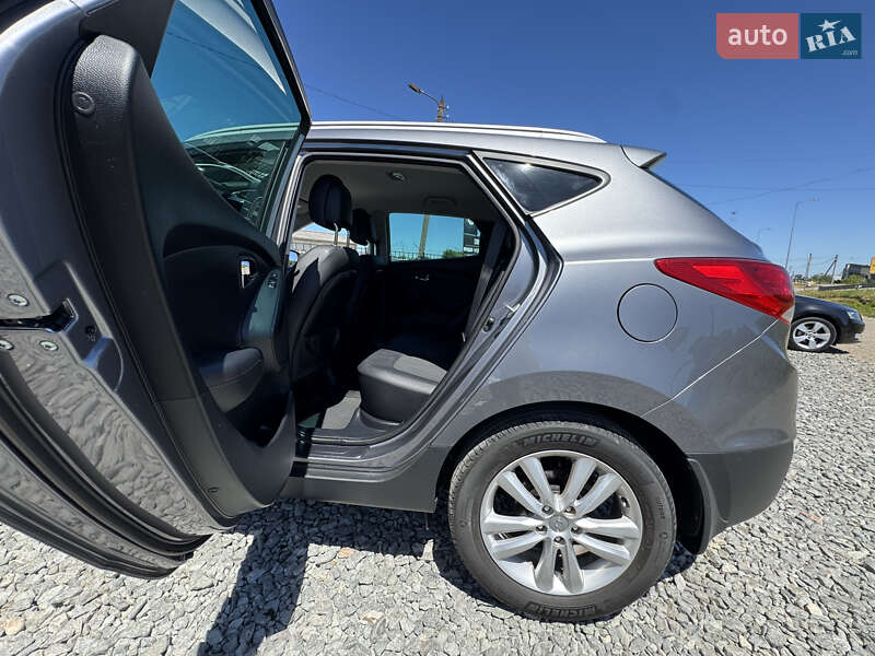 Внедорожник / Кроссовер Hyundai ix35 2013 в Стрые