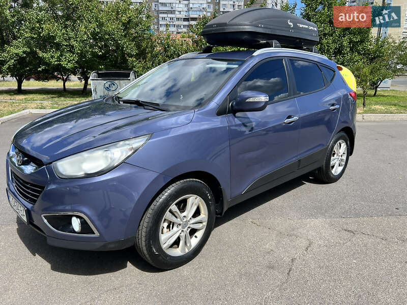 Внедорожник / Кроссовер Hyundai ix35 2011 в Киеве