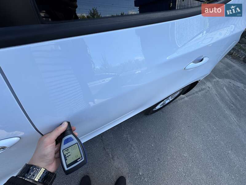 Позашляховик / Кросовер Hyundai ix35 2010 в Сумах