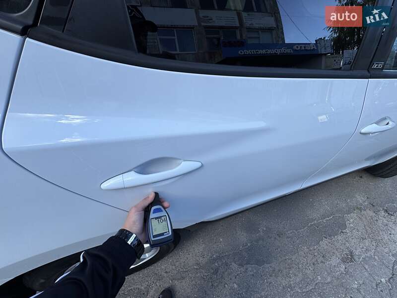 Позашляховик / Кросовер Hyundai ix35 2010 в Сумах