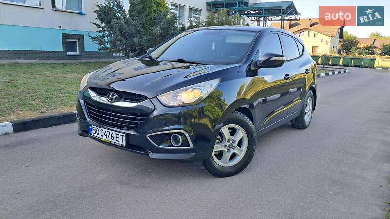 Внедорожник / Кроссовер Hyundai ix35 2010 в Галиче