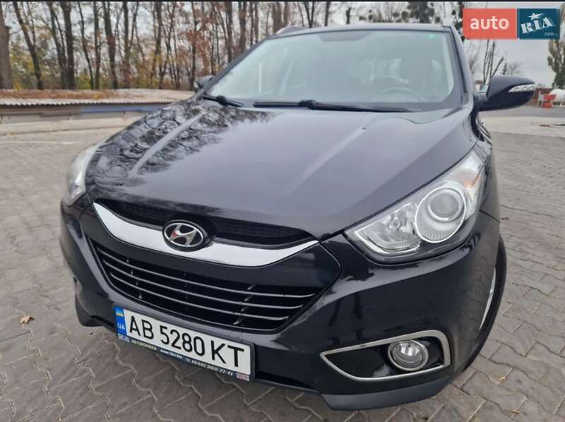 Внедорожник / Кроссовер Hyundai ix35 2010 в Виннице