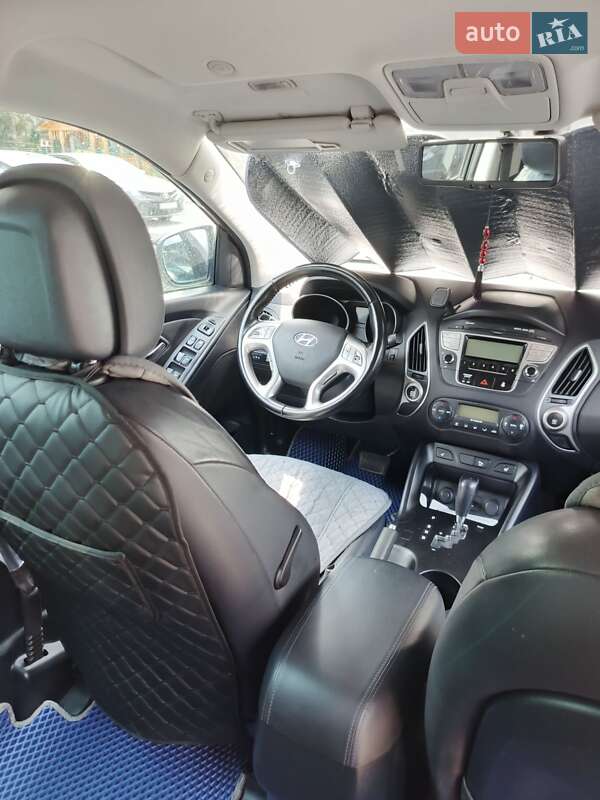 Внедорожник / Кроссовер Hyundai ix35 2010 в Виннице