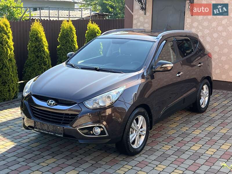 Внедорожник / Кроссовер Hyundai ix35 2010 в Ивано-Франковске