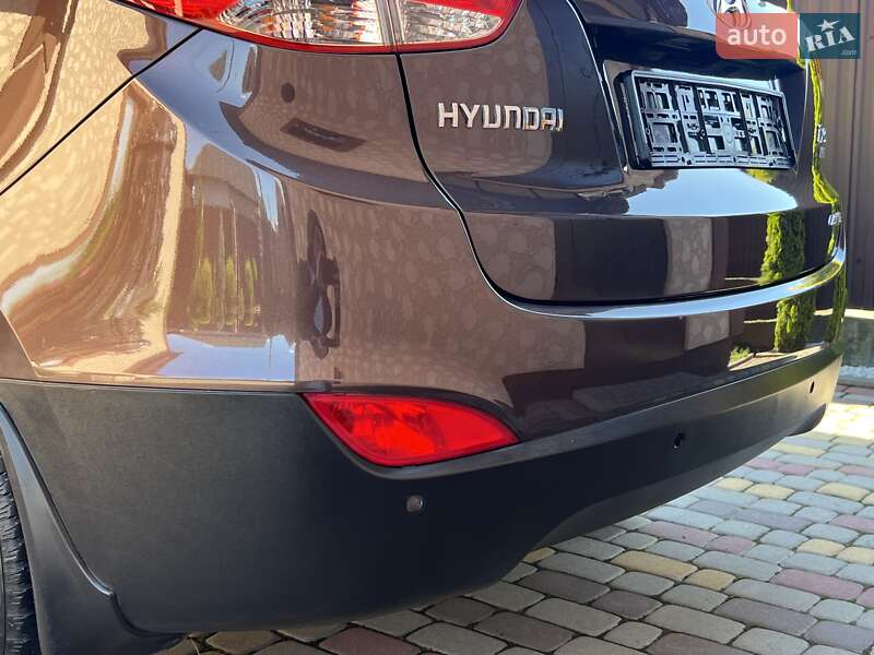 Внедорожник / Кроссовер Hyundai ix35 2010 в Ивано-Франковске