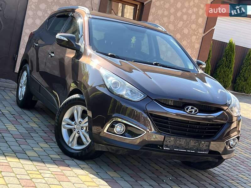 Внедорожник / Кроссовер Hyundai ix35 2010 в Ивано-Франковске