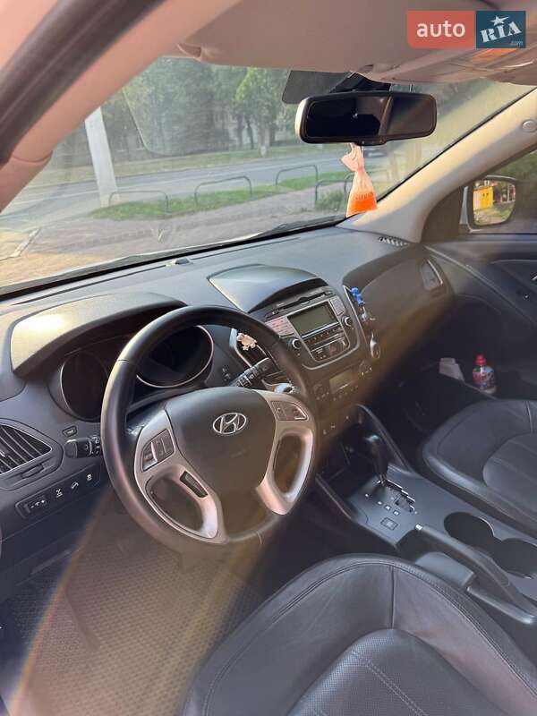 Позашляховик / Кросовер Hyundai ix35 2012 в Харкові