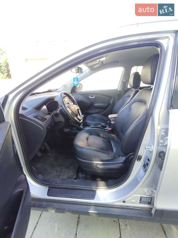 Внедорожник / Кроссовер Hyundai ix35 2012 в Луцке
