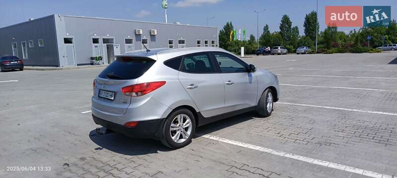 Позашляховик / Кросовер Hyundai ix35 2010 в Кам'янець-Подільському