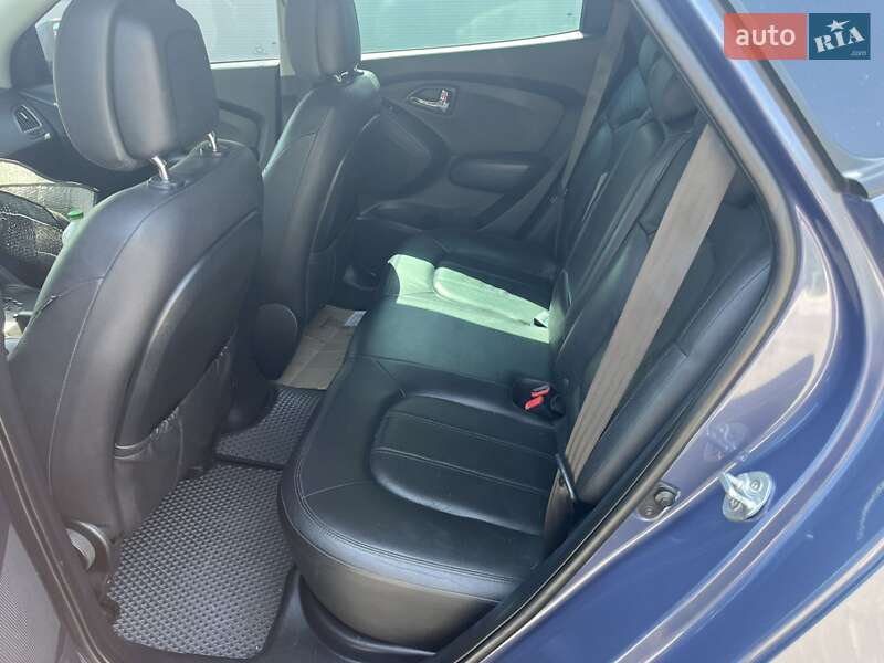 Внедорожник / Кроссовер Hyundai ix35 2011 в Днепре фото 5 Внедорожник / Кроссовер Hyundai ix35 2011 в Днепре