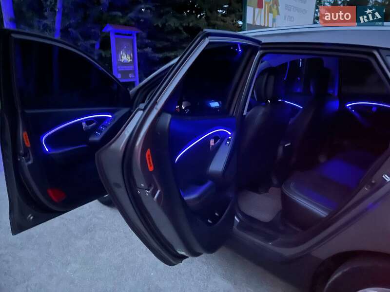 Позашляховик / Кросовер Hyundai ix35 2013 в Таращі