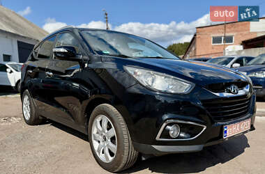Внедорожник / Кроссовер Hyundai ix35 2012 в Чернигове