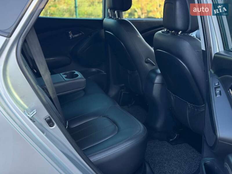 Внедорожник / Кроссовер Hyundai ix35 2012 в Дрогобыче фото 36 Внедорожник / Кроссовер Hyundai ix35 2012 в Дрогобыче