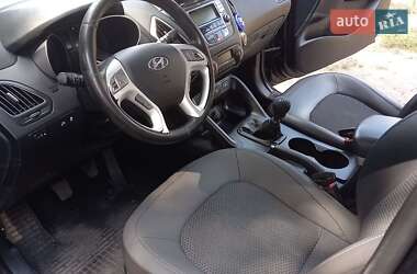Позашляховик / Кросовер Hyundai ix35 2012 в  фото 11 Позашляховик / Кросовер Hyundai ix35 2012 в