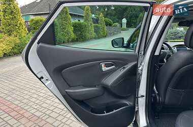 Внедорожник / Кроссовер Hyundai ix35 2014 в 
