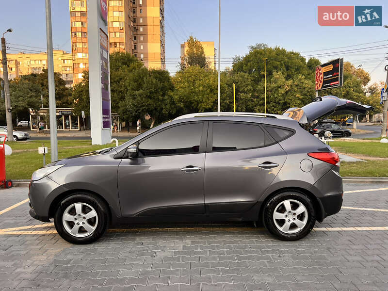 Внедорожник / Кроссовер Hyundai ix35 2011 в Одессе