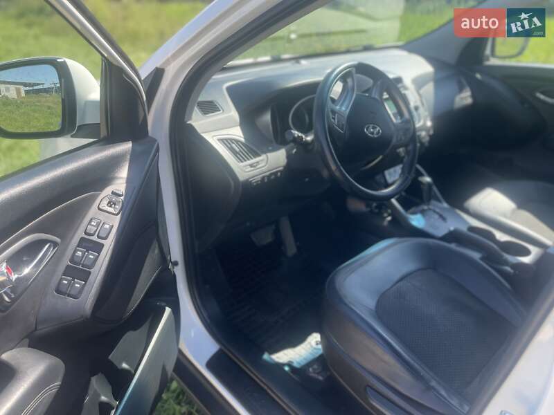 Позашляховик / Кросовер Hyundai ix35 2012 в Хмельницькому