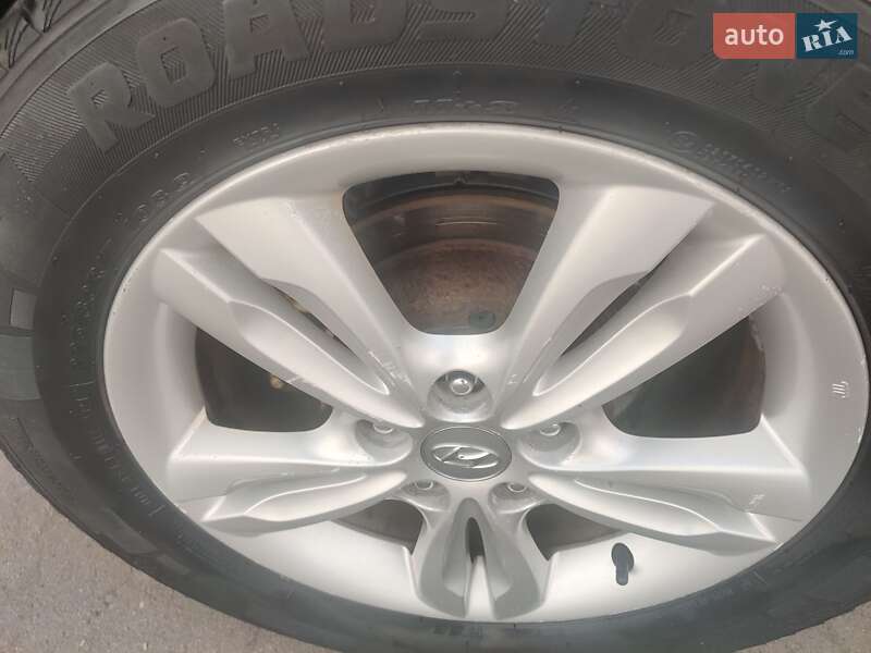 Внедорожник / Кроссовер Hyundai ix35 2011 в Киеве фото 3 Внедорожник / Кроссовер Hyundai ix35 2011 в Киеве