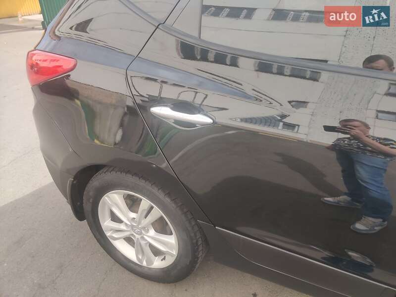 Внедорожник / Кроссовер Hyundai ix35 2011 в Киеве фото 8 Внедорожник / Кроссовер Hyundai ix35 2011 в Киеве