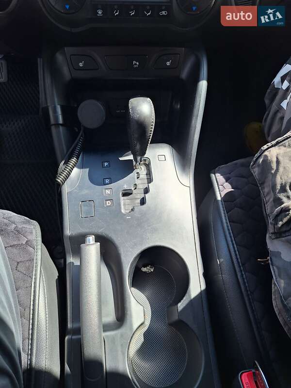 Позашляховик / Кросовер Hyundai ix35 2010 в Києві