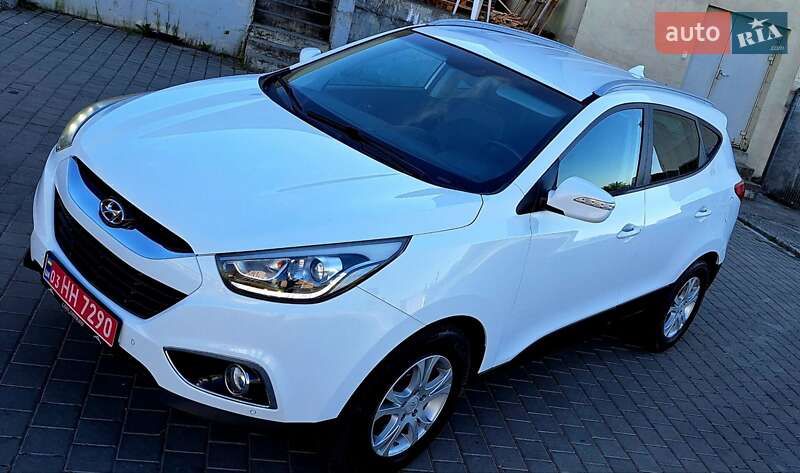 Внедорожник / Кроссовер Hyundai ix35 2015 в Львове