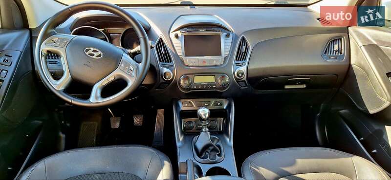 Внедорожник / Кроссовер Hyundai ix35 2015 в Львове