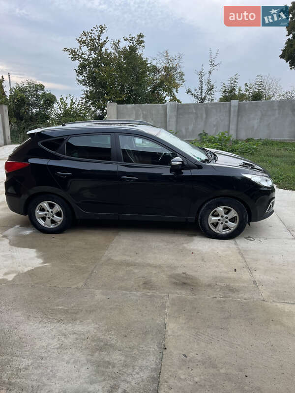 Позашляховик / Кросовер Hyundai ix35 2012 в Сокирниці фото 3 Позашляховик / Кросовер Hyundai ix35 2012 в Сокирниці