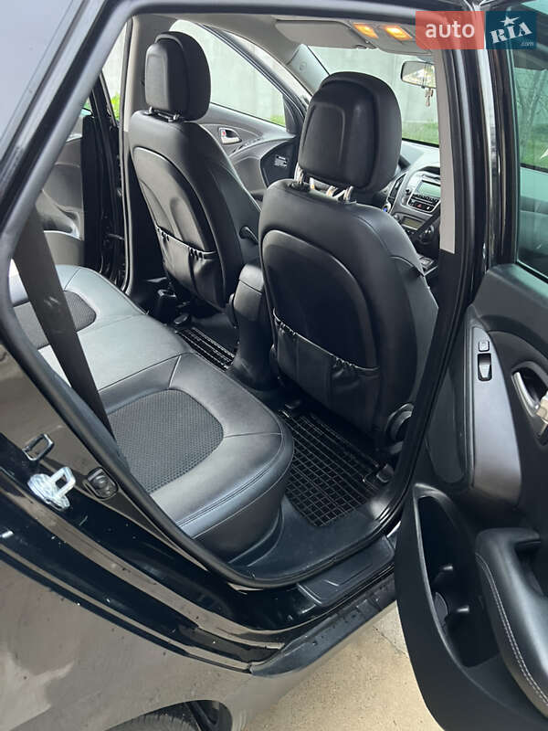 Позашляховик / Кросовер Hyundai ix35 2012 в Сокирниці фото 14 Позашляховик / Кросовер Hyundai ix35 2012 в Сокирниці