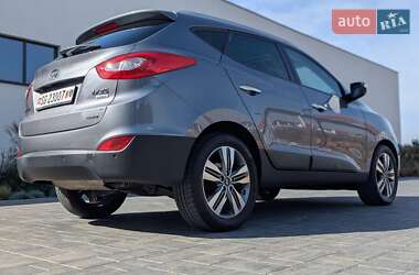 Внедорожник / Кроссовер Hyundai ix35 2015 в 